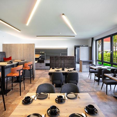 Landhotel Gruener Wald Neuhausen  Bagian luar foto