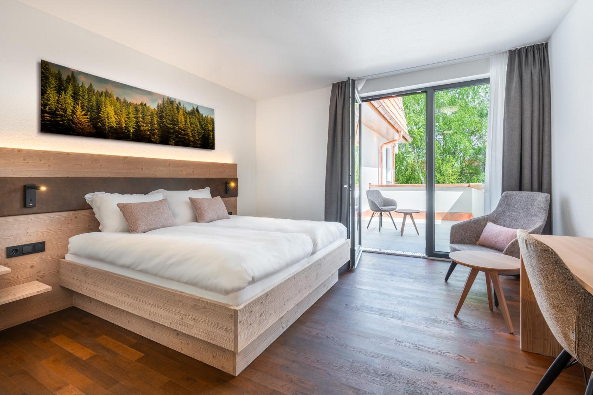 Landhotel Gruener Wald Neuhausen  Bagian luar foto